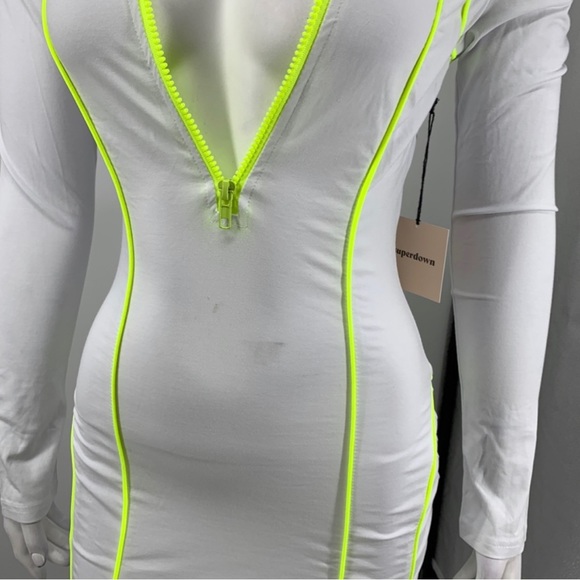 NWT Superdown x Revolve Marina Zip Front Dress in White and Neon green - Picture 7 of 8